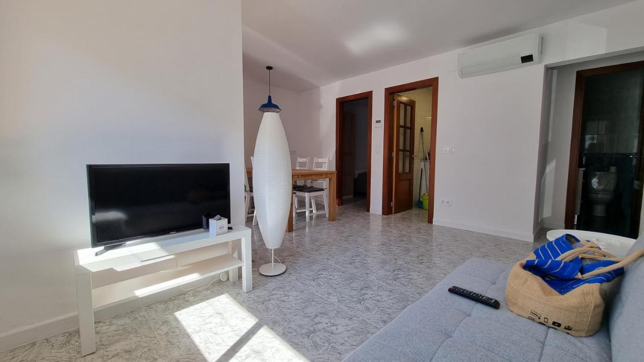 Apartamento Renovado En Barrio De Los Pescadores Roses Exterior foto