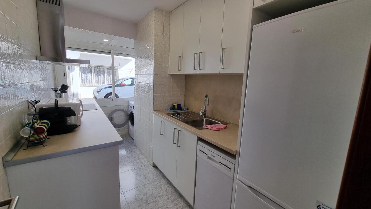 Apartamento Renovado En Barrio De Los Pescadores Roses Exterior foto